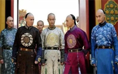 ​在古代，为何会出现皇位争夺的现象？