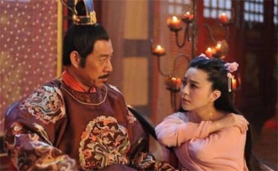 ​武则天为什么被李世民冷落12年？