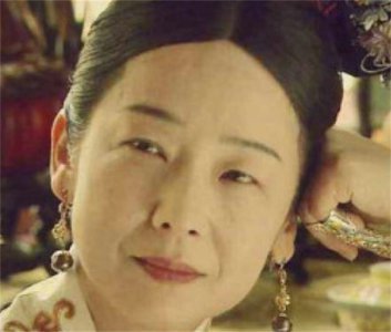 ​慈禧一辈子都没摘下耳环