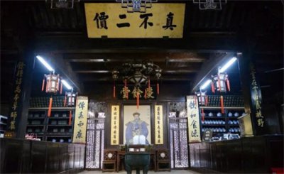 ​胡雪岩的家境并不好，他是如何成为清朝首富的？