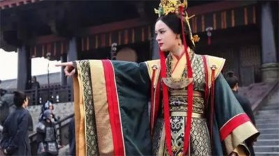 ​秦宣太后竟与戎王偷情生两子？当时民风很开放？