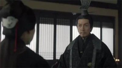 ​吕不韦罢相后，为什么因为嬴政的一封信而饮鸠自尽？