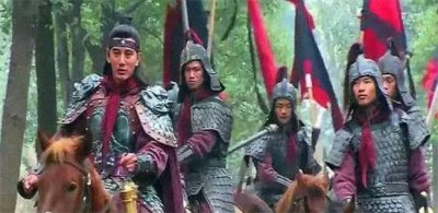 ​火药始用于军事上是在什么时候