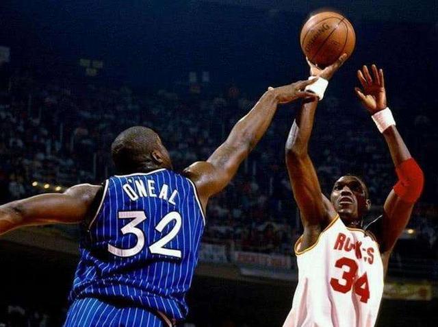 nba历史个人三分球纪录（职业生涯近3万分）(1)