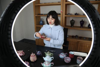​东方甄选推会员制，能留下多少“丈母娘”？