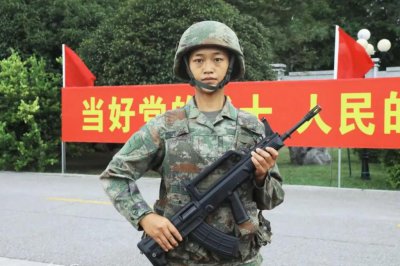 ​新婚 20 天，她选择参军入伍！