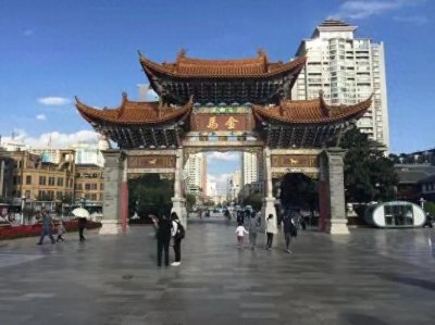 ​昆明最具魅力的五条美食街，为了吃也值得专门逛一逛