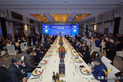 ​舌尖上的中国总顾问董克平代言中原美食了！20余位大咖相聚一堂