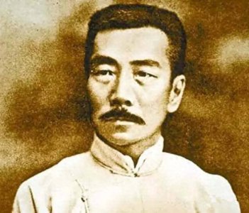 ​鲁迅丨猛兽总是独行，牛羊才成群结队