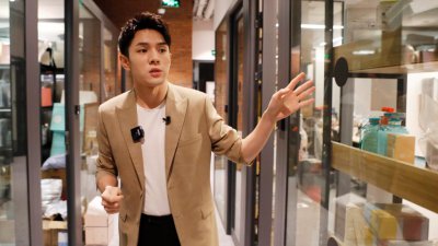 ​滚烫的直播间：巨额成交与巨型主播