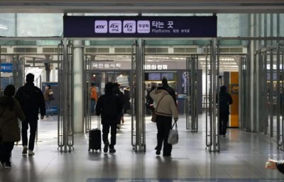 ​医生和总统互不相让，韩国医疗界正爆发一场风暴