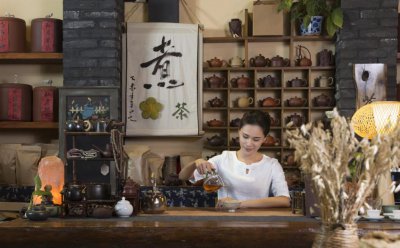 ​开给年轻人的新中式茶馆，死于网红打卡