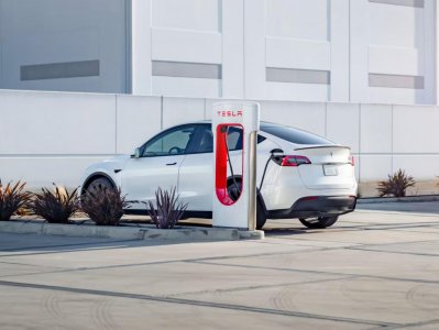 ​车圈大佬达成共识，“AI汽车”才是真正未来？
