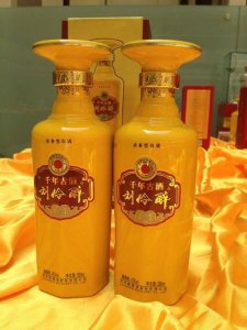 ​刘伶醉6千年多少钱