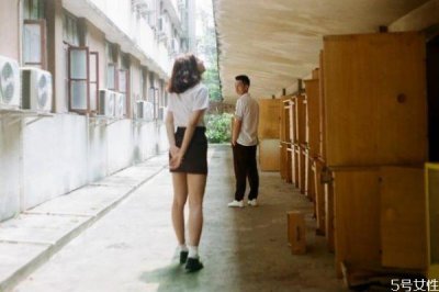​什么会引起男生吃醋 男人吃醋为什么不表现出来