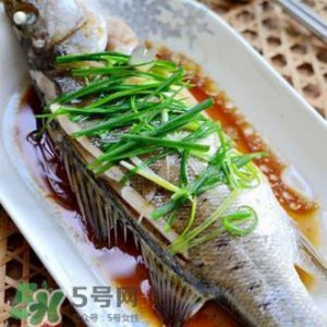 ​清蒸鱼的做法 清蒸鱼怎么做