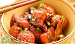 红烧肉用冰糖还是白糖?冰糖红烧肉的做法