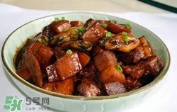 红烧肉用冰糖还是白糖?冰糖红烧肉的做法