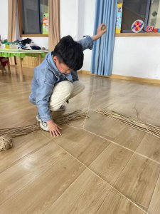 ​倒闭潮下的县城幼儿园：专供小镇贵妇，还是困于人口红利?