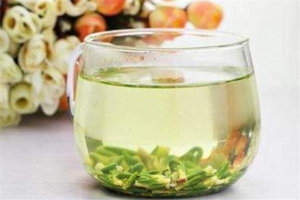 莲子心用开水还是温水泡 莲子心用多少度水泡