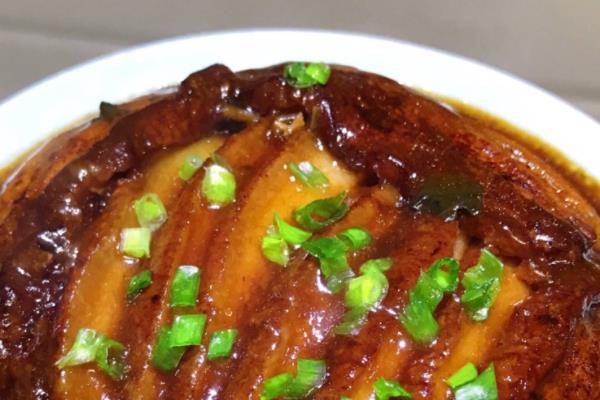 梅菜扣肉是什么肉 这样的肉最好