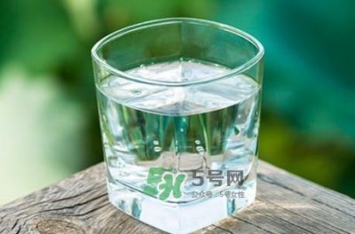 ​苏打水什么时候喝最好？苏打水什么人不能喝