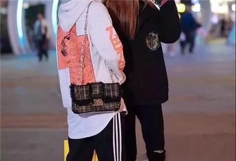 女生问你觉得我怎么样？如何高情商回答