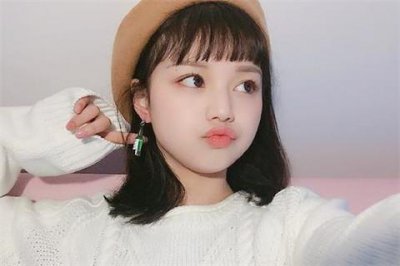 ​和女生聊天怎么让女生开心
