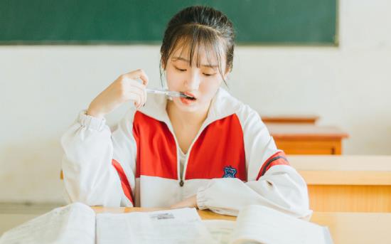 女生下班了怎么幽默关心他