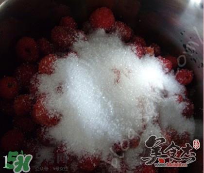 来月经可以吃树莓吗？月经期间吃树莓好吗？
