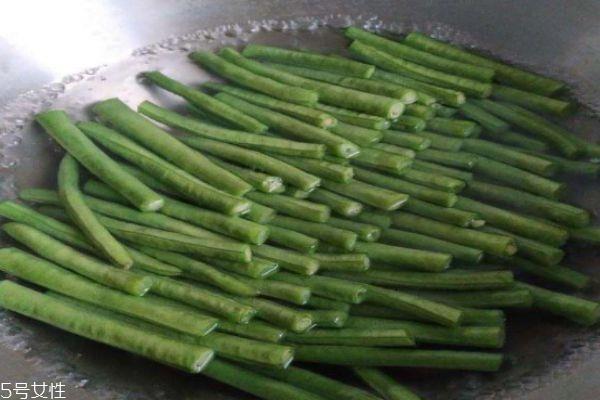 什么是豆角呢 豆角有什么营养价值呢