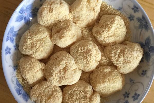 糍粑是什么时候节日吃的 糍粑是哪里的小吃