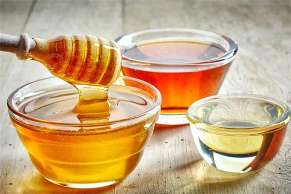 塑料瓶能装蜂蜜吗 蜂蜜用什么瓶子装最好