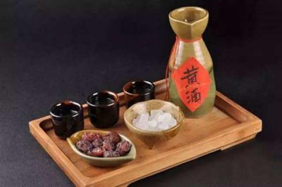 ​女人喝黄酒有什么好处 黄酒是不是越陈越好