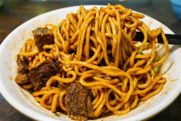 孕妇能吃热干面吗 热干面和燃面哪个好吃