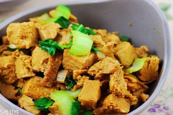 冻豆腐怎么做好吃 教你4种冻豆腐的吃法
