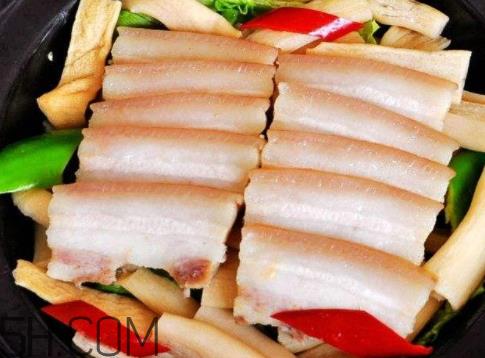 咸肉吃多了会造成什么 吃咸肉的坏处