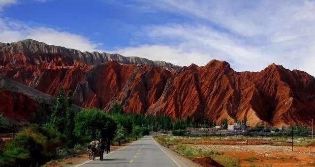 《侣行》曾经走过的中国最美边境公路，此生一定要去一次！