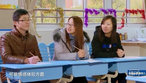 《妈妈是超人》已经两集了，黄圣依的儿子杨安迪，越看越叫人心疼