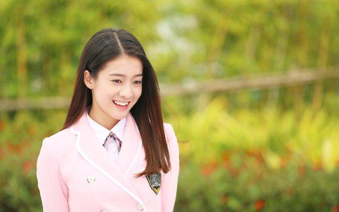 《美人心计》的小演员长大了，林妙可、张雪迎都输给了她？