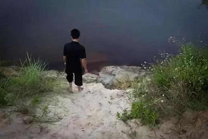 《战狼2》制作班底，外国抢着播，这部国产剧火了你还不知道？