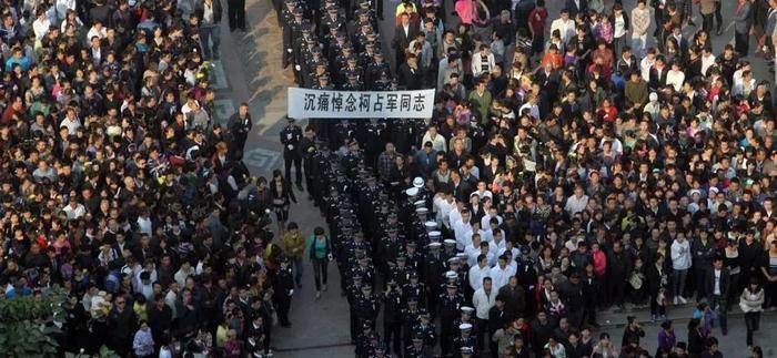 《战狼2》制作班底，外国抢着播，这部国产剧火了你还不知道？