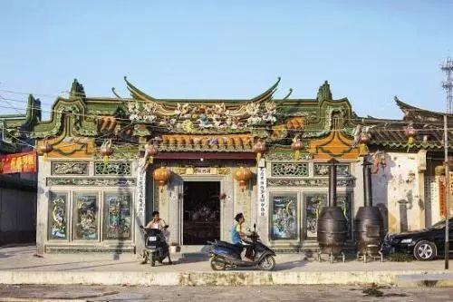 《战狼2》制作班底，外国抢着播，这部国产剧火了你还不知道？