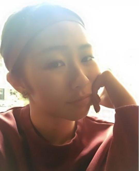 刘欢给女儿取名大有含义，曾悔对其不够严，现成27岁的贴心棉袄