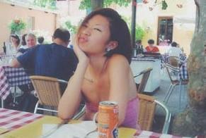 刘欢给女儿取名大有含义，曾悔对其不够严，现成27岁的贴心棉袄