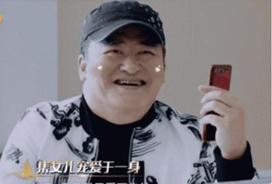 刘欢给女儿取名大有含义，曾悔对其不够严，现成27岁的贴心棉袄