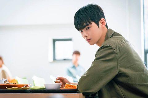 《我的ID是江南美人》引热议，校草车银优与整容女林秀香的爱情线