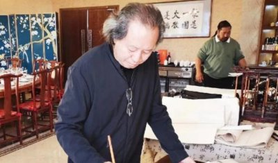 ​刘正成谈书法展：光会抄唐诗宋词，算不上书法家