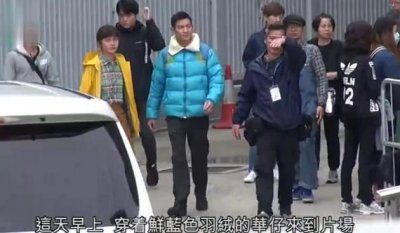 ​刘德华全面复工心情好，面带笑容与剧组同吃同住很亲民