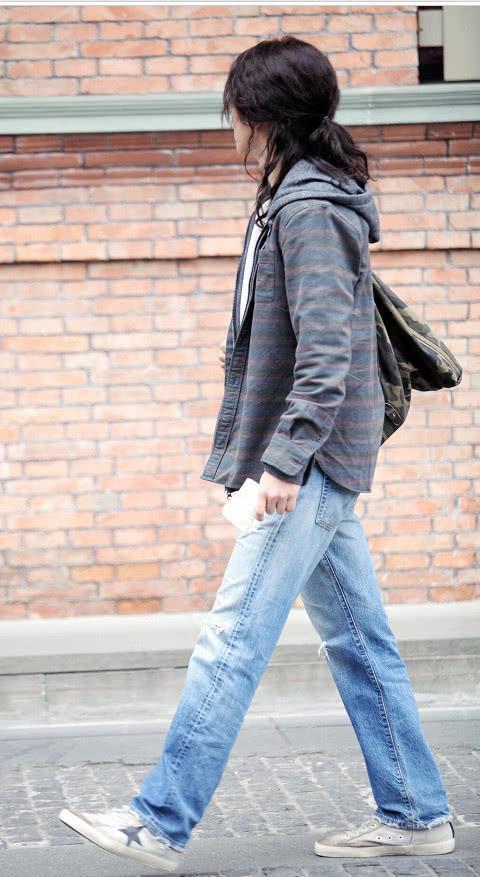 刘昊然电影角色长发造型曝光 清秀帅气不矛盾艺术气息强大